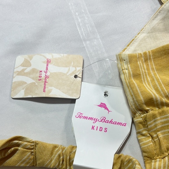 Tommy Bahama NWT 3t girls jumpsuit romper with matching headband set - Picture 3 of 9
